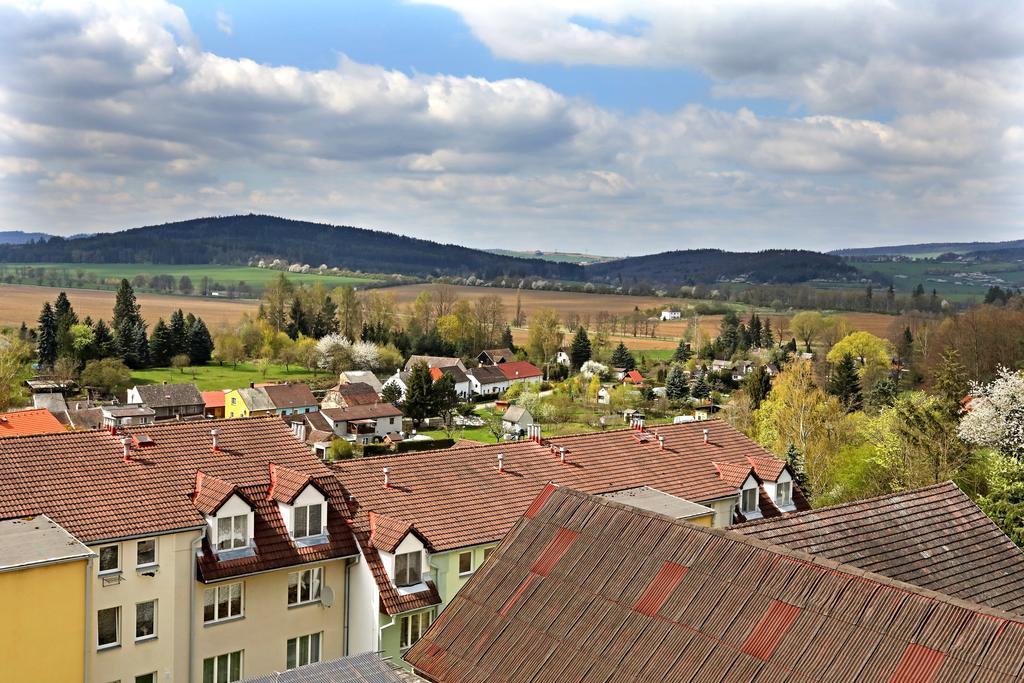 Hotel U Zeleneho stromu Nepomuk Exteriér fotografie